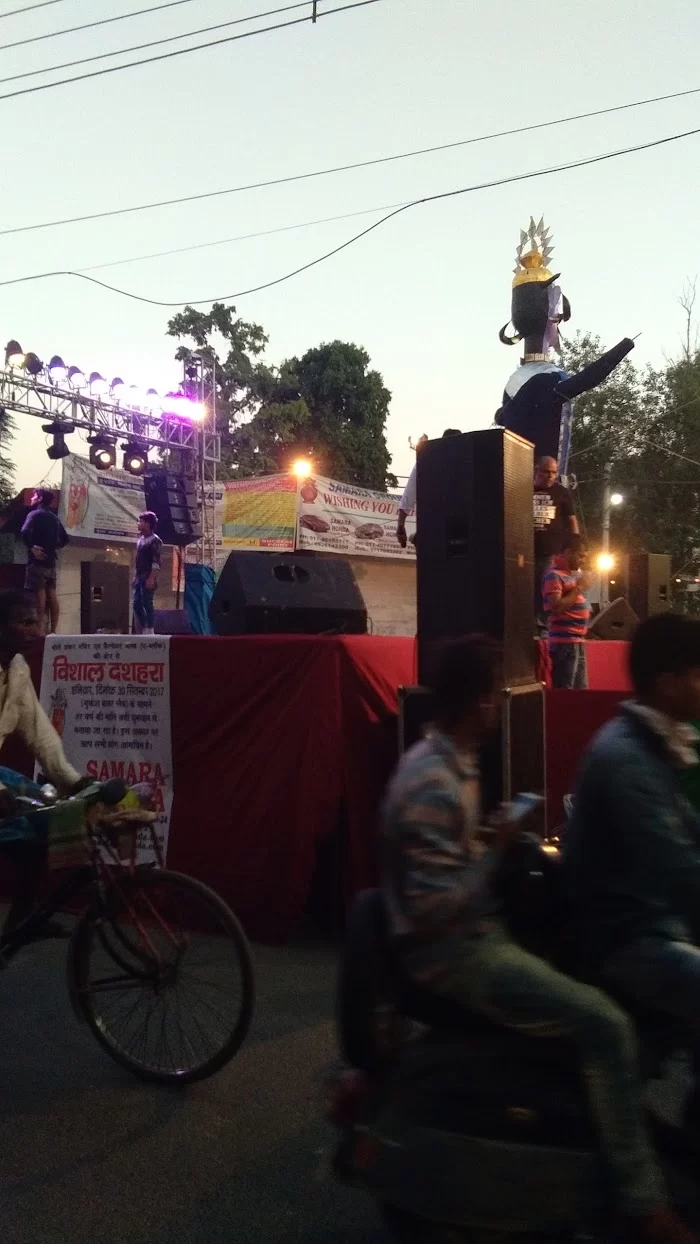 Triangle Park - Lajpat Nagar - 8