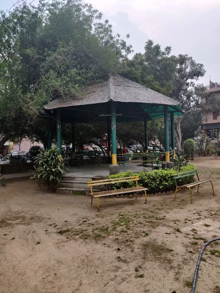 Lajpat Nagar Park - 7