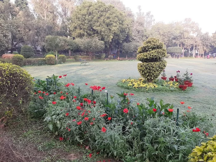 Neeti Bagh Park - 4