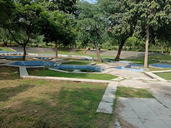 Aastha Kunj Park - 7