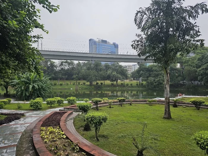 Aastha Kunj Park - 6