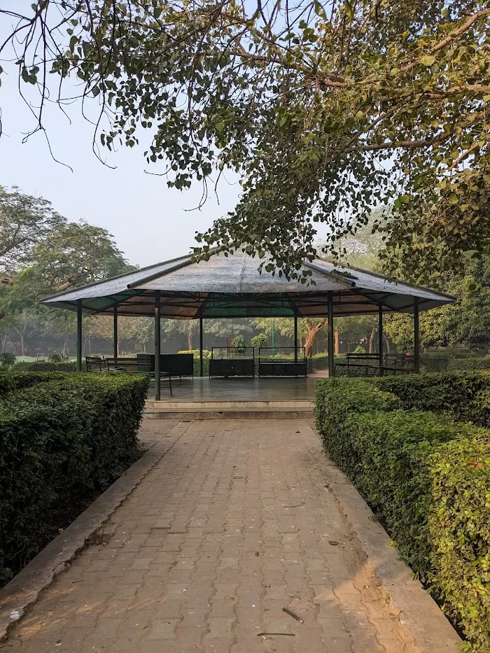 Park Gulmohar - 8