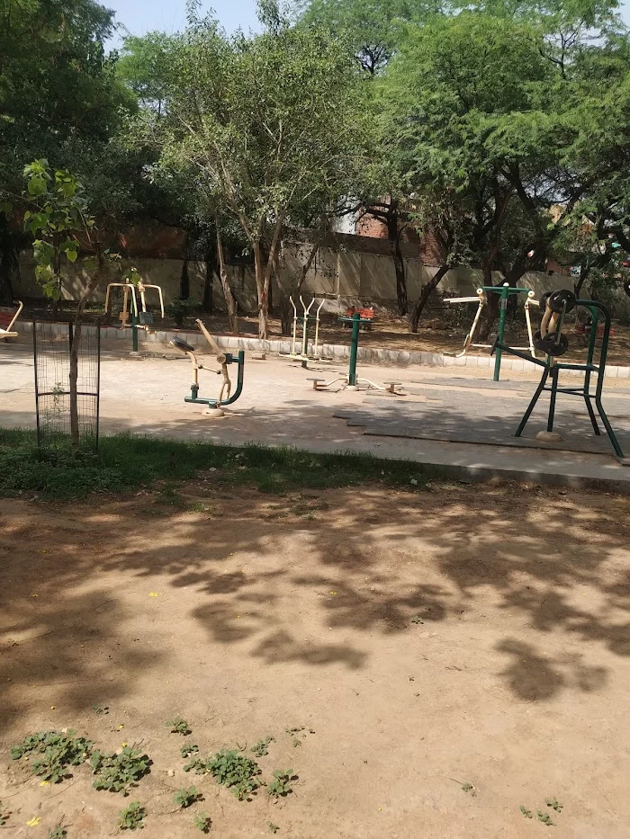 District Park ( DDA ) - 6