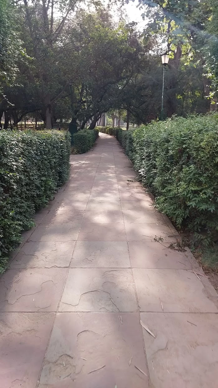 Running track lodhi garden - 1