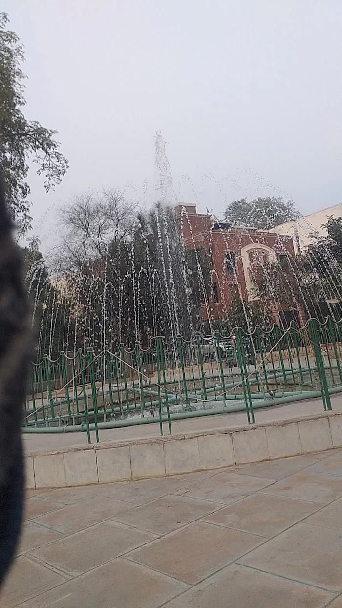 Jor Bagh Fountain - 3