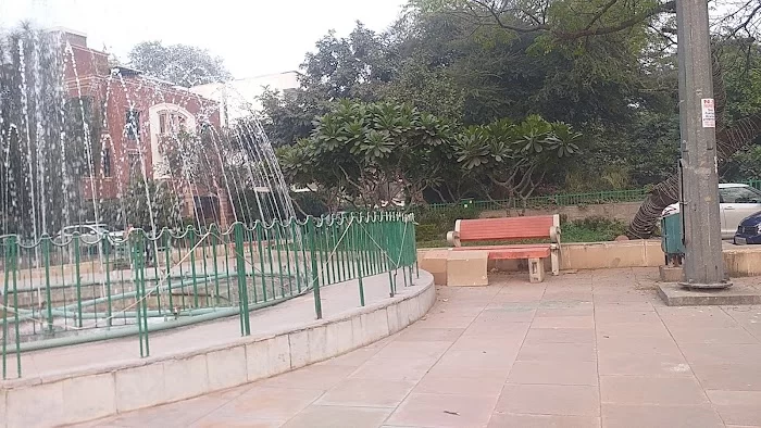 Jor Bagh Fountain - 0