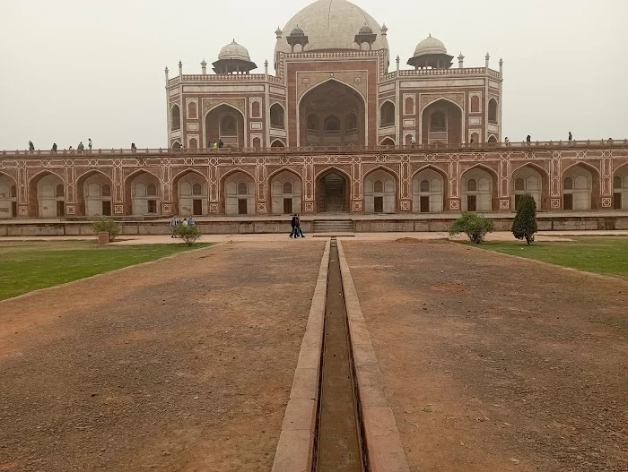 Nizamuddin East Garden - 1