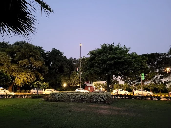 Rani jha park - 6