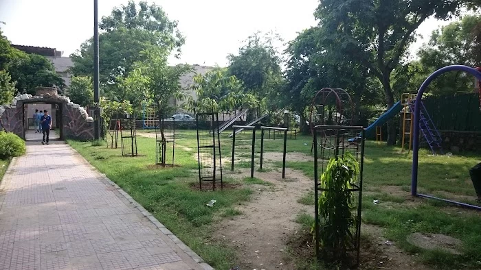 Shaheed Bhagat Singh Park - 4