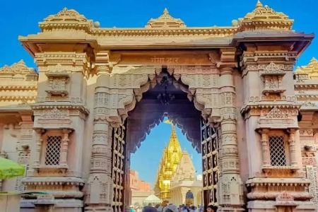 Exploring the Temples of Varanasi