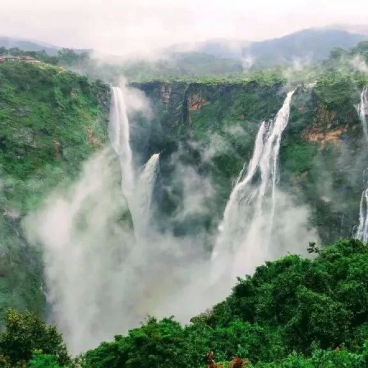 Best Places to Visit in South India for Culture and Nature: Top Destinations for a Perfect Blend of Heritage and Beauty