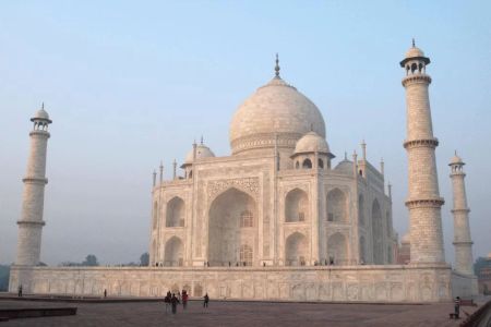 Visiting the Taj Mahal: A Comprehensive Guide to Your Unforgettable Experience