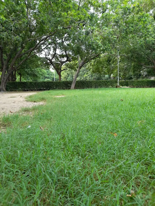 DDA PARK - 7