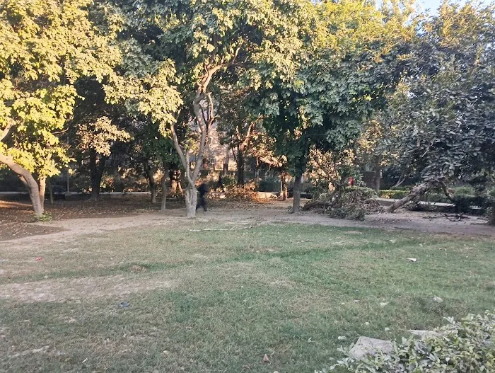 DDA PARK, MAYUR PLACE, FIRE STATION - 3