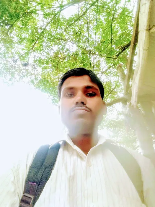 Center Park,Sec-5,Pushp Vihar - 1