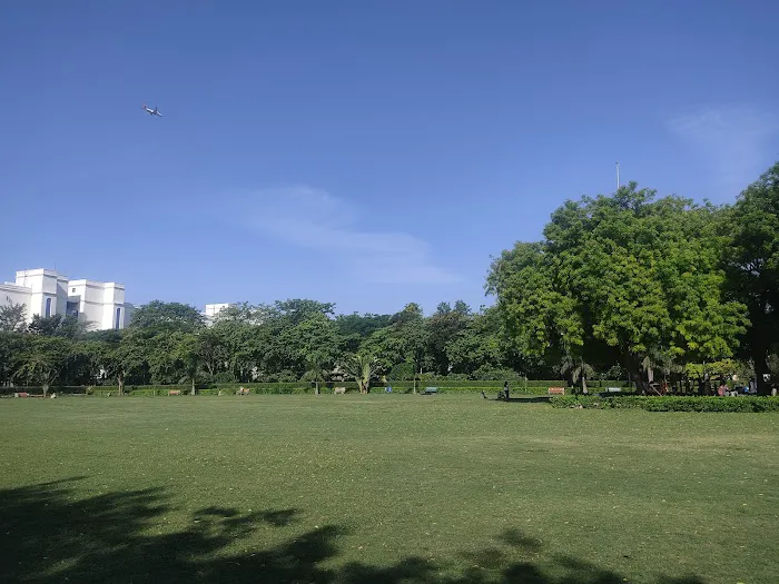 Park Gate 1 - 2