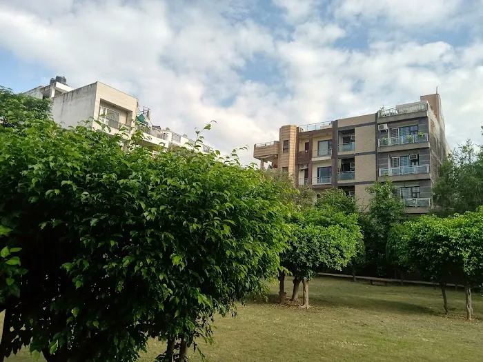Hitesh Mehta Park (H-Blocks) - 1