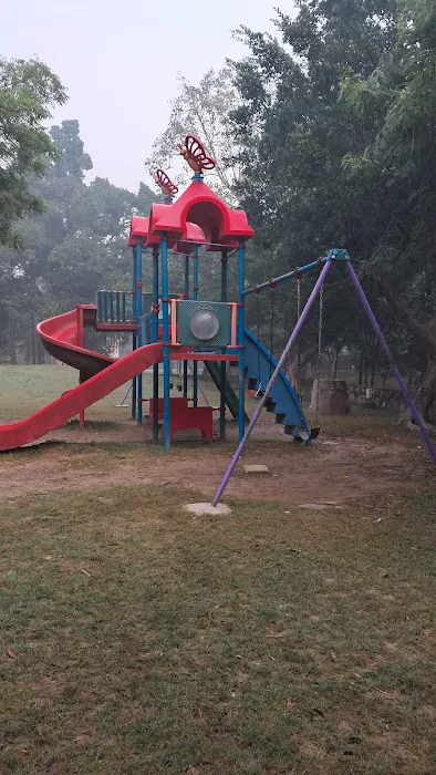 Mansarovar Park, Noida - 5