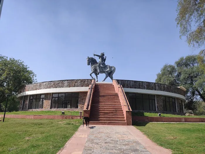 Qila Rai Pithora Park - 6