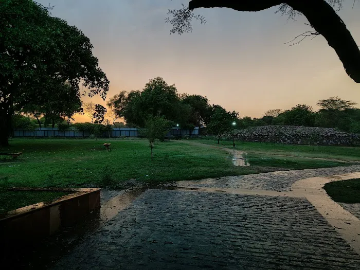 Qila Rai Pithora Park - 9