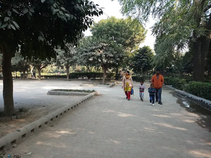 Said Ul Ajaib Park - 6
