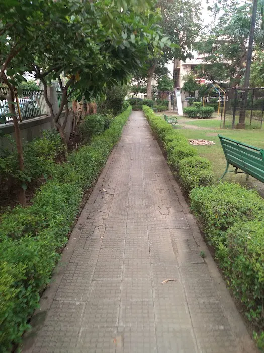 A block park and garden 2 - 4