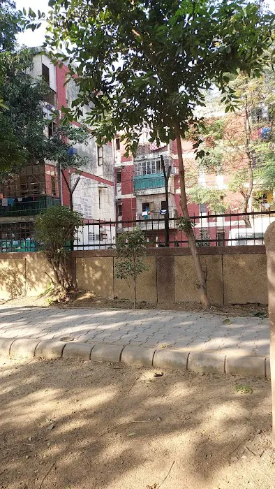 Pushp Vihar Sector-3 (Mother Diary) Park - 6