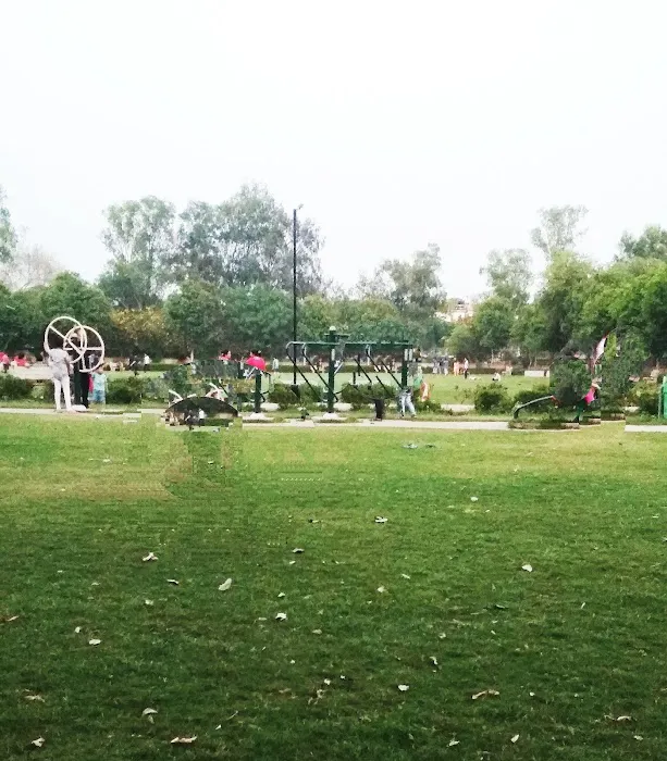 Sector 3 Model Park - 7