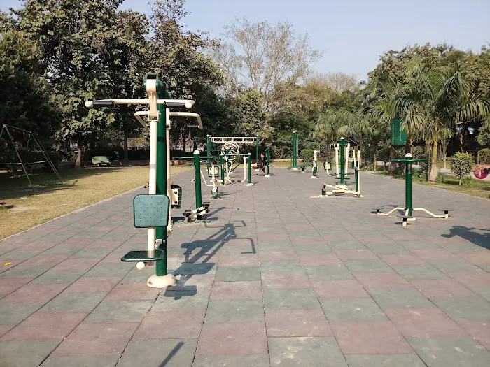 Mother Dairy Park - 1