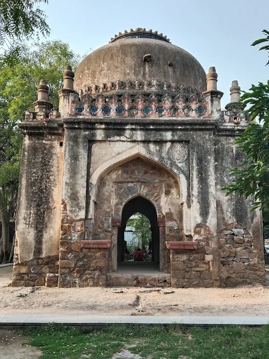 Gumbad Park - 0