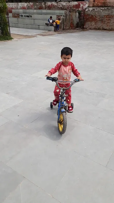 Dairy wala park - 8