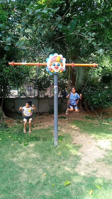 Tikona Park - 0