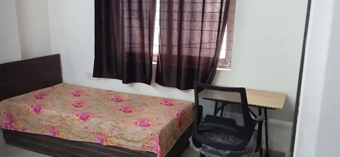 Eliza hostel - 1