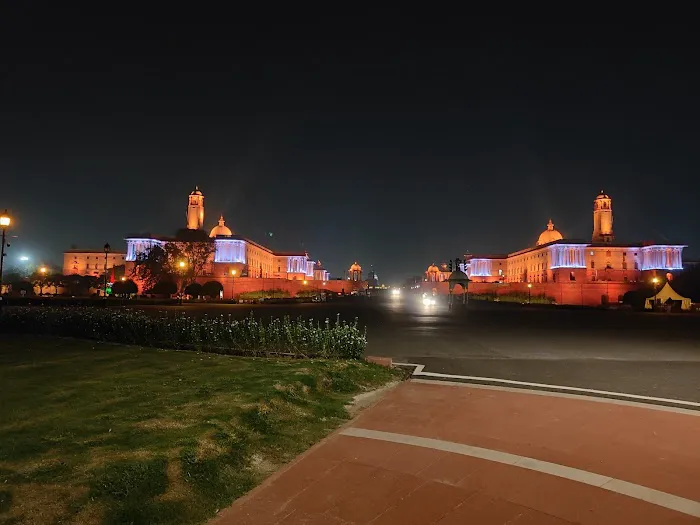 Vijay Chowk Park - 1