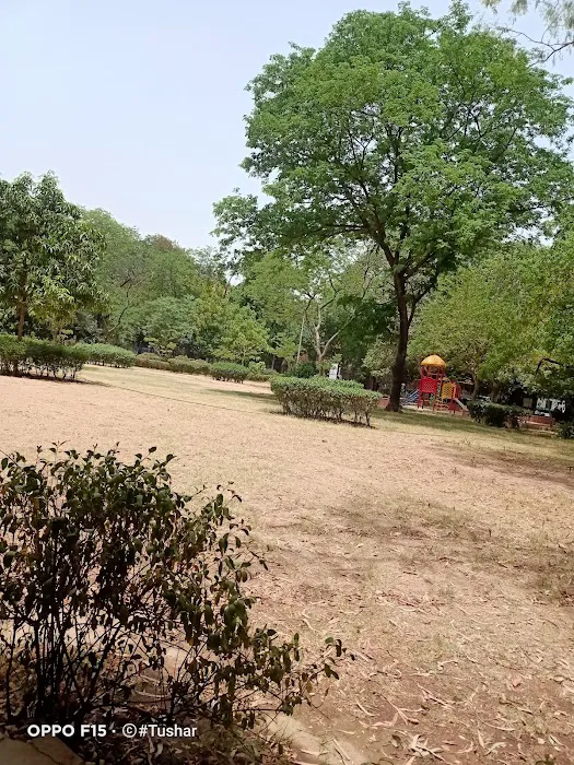 Thakur Vatika - 7