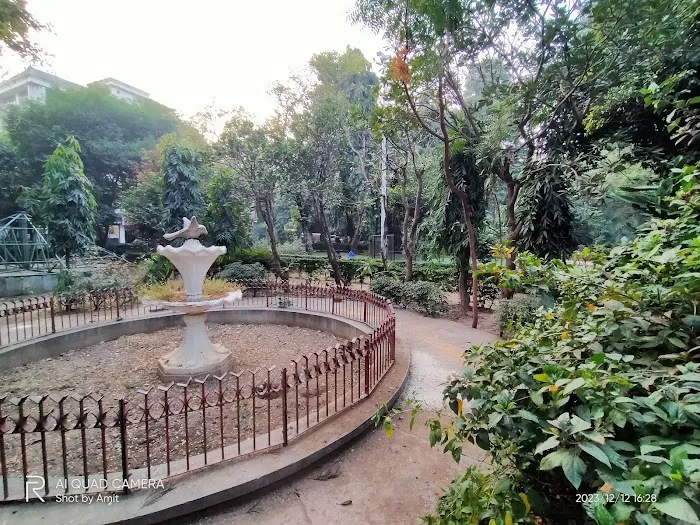 Joggers Park - 2