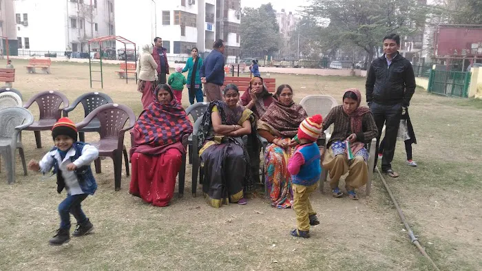L Shape Park- Aram Bagh - 6