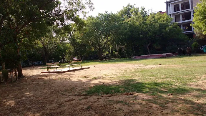 Chitranjan Park - 4