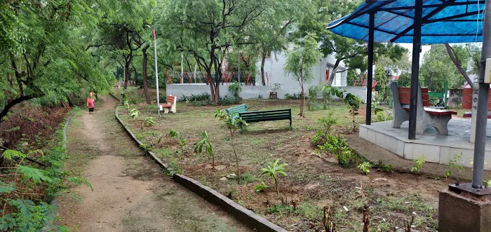 Pahari Park, Mount Kailash - 8