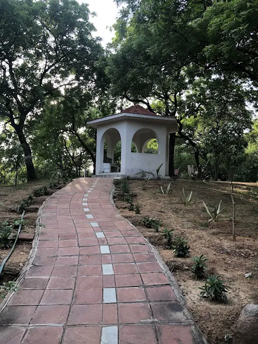 Asaf Ali Park - 9