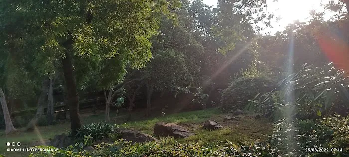 DDA R Block Park Greater Kailash 1 - 4