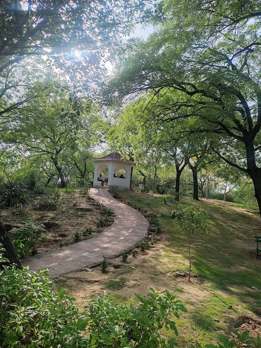 DDA R Block Park Greater Kailash 1 - 3