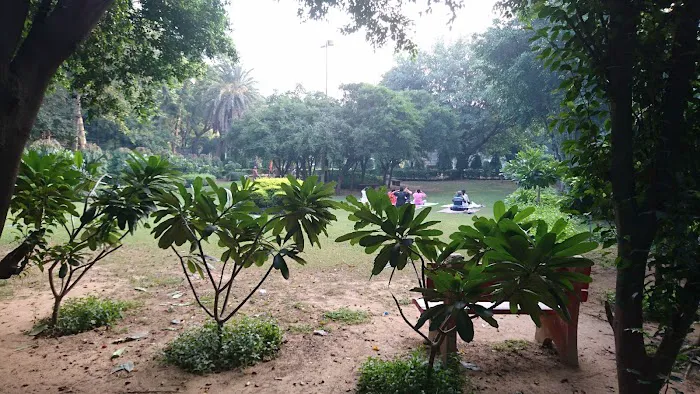 R Block Park - 9