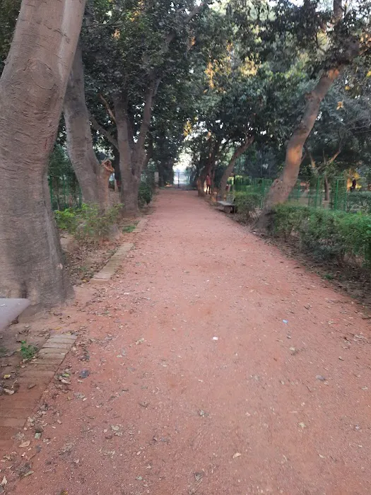 B5 Block Main Park - 9