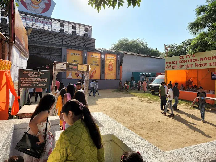 Chittaranjan Park - 8