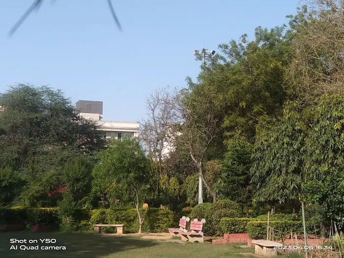 I Block Park - 1