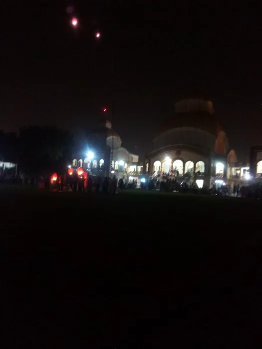 88 Block C. R. Park - 1