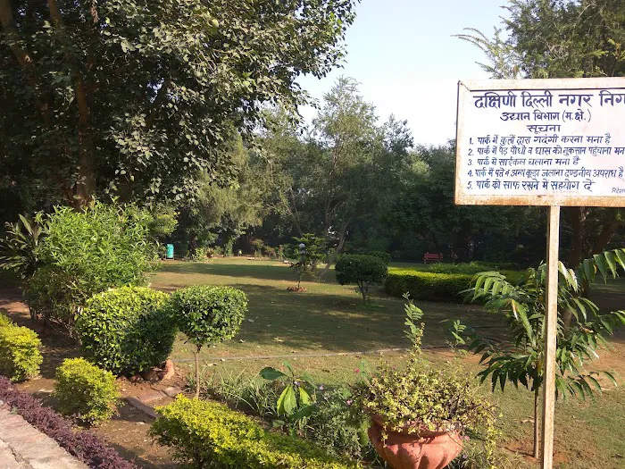 J Block Park No 2 - 5