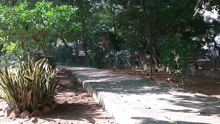 J Block Park No 2 - 8
