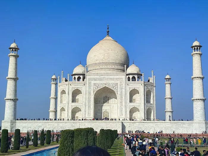 Delhi ( 103gsector) - 0